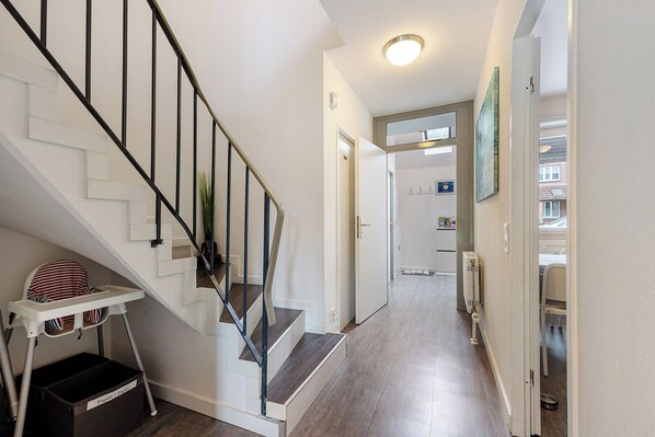 Interior - Holiday Home 'Ferienhaus Heide' with Private Terrace and Wi-Fi (Bad Fallingbostel)