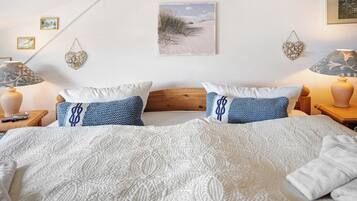 2 Schlafzimmer, BĂŒgeleisen/BĂŒgelbrett, kostenloses WLAN, BettwĂ€sche