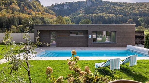 プール