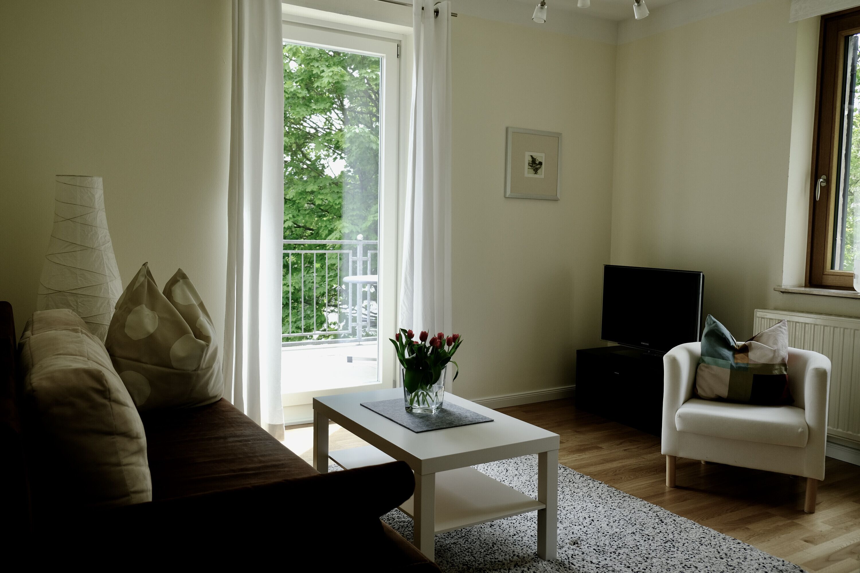 Télévision, chaîne hi-fi