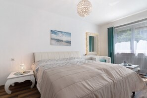 2 soveværelser, skrivebord, strygejern/strygebræt, gratis Wi-Fi