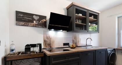 Ferienwohnung 'Lopezan home and living' mit Balkon und WLAN