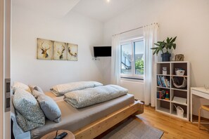 2 chambres, fer et planche à repasser, accès au Wi-Fi (inclus)