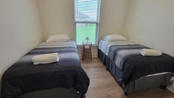 4 bedrooms, iron/ironing board, travel cot, free WiFi