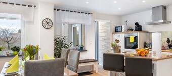 Holiday Home 'Ferienhaus Kirsch' with Private Terrace, Private Garden and Wi-Fi