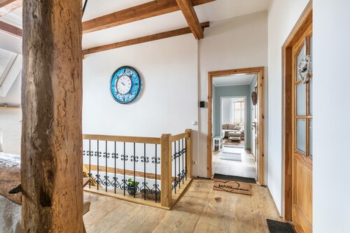 Ferienwohnung Mit Großem Garten" mit Gemeinschaftsterrasse, Gemeinschaftsgarten und WLAN