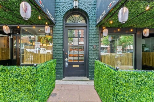 Renovated Downtown Loft near Gay St | Walk Everywhere