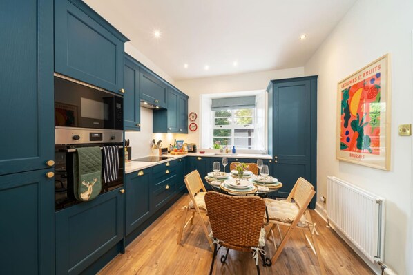 House | Private kitchen - Binrock Lodge in Dundee City Council (Dundee)