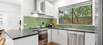 Park Cottage Barwon Heads With Fire, Pet friendly