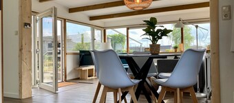 4 pers house Cecil with own fishing spot on a dutch chanel