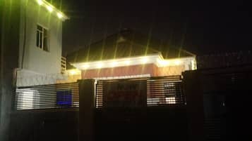 Ngoại thất