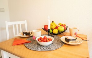 Dining - Appartement Uni Klinik (Magdeburg)