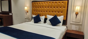 Deluxe-Doppelzimmer | Schallisolierte Zimmer, Bügeleisen/Bügelbrett, kostenloses WLAN