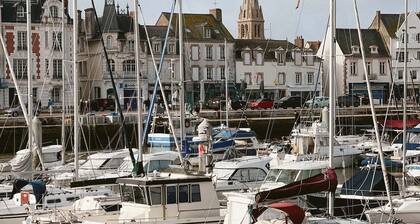 Calm, stylish house in Le Pouliguen, near Côte Sauvage. Perfect for families !