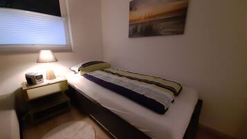 1 quarto, acesso à internet, roupa de cama