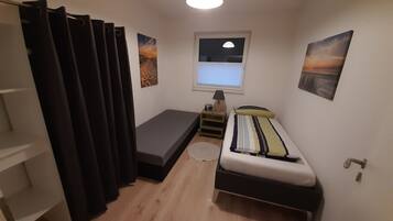 1 Schlafzimmer, Internetzugang, Bettwäsche