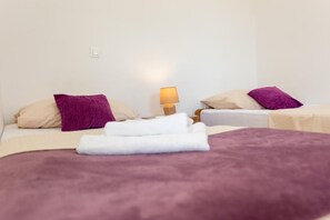 Departamento (Apartment Mojaš - Two Bedroom Apartm) | 2 habitaciones, cunas y wifi gratis 