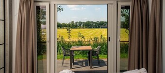 Unwind in your own sauna and jacuzzi!