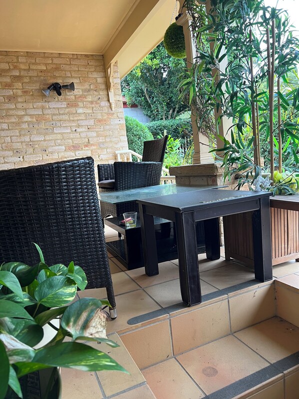 Terrace/patio - Rooms (ensuite and shared) opposite John Hunter Hospital (New Lambton Heights)