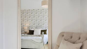 2 bedrooms, iron/ironing board, travel crib, free WiFi