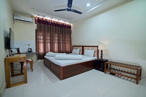 Executive Room, City View