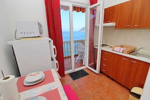 公寓 (Apartments Filipović - One-Bedroom A) | 私人简易厨房 | 冰箱