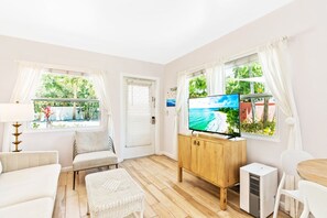 Smart TV, books, video library, stereo