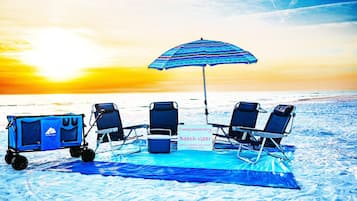 Camastros y toallas de playa