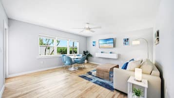 Smart TV, books, video library, stereo