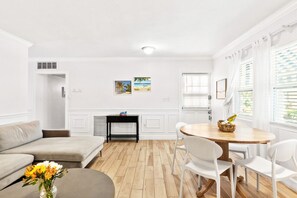 Smart TV, books, video library, stereo