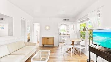 Smart TV, books, video library, stereo