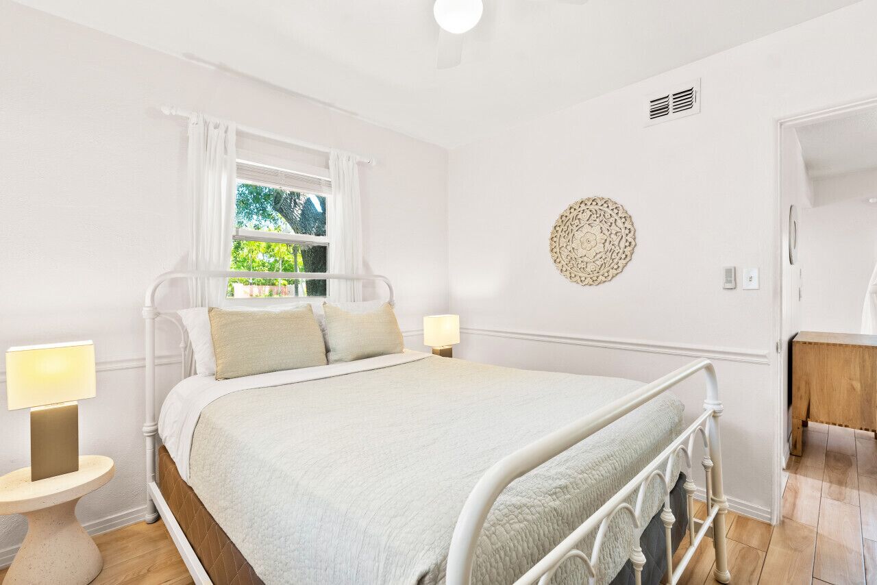 1 bedroom, desk, iron/ironing board, travel crib