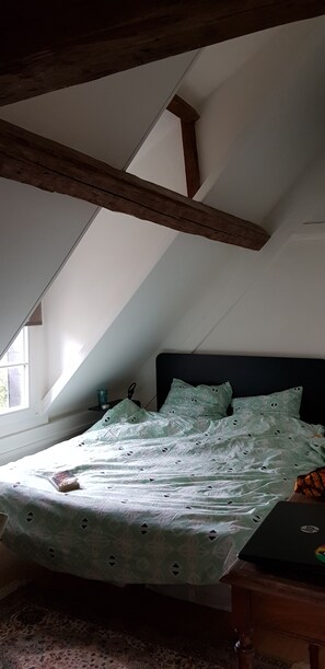4 Schlafzimmer, Bügeleisen/Bügelbrett, Reisekinderbett, kostenloses WLAN