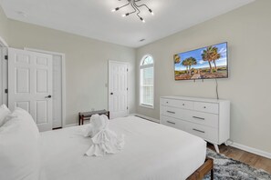 Signatur-lejlighed - 1 queensize-seng med sovesofa | 1 soveværelse, individuelt design, individuel indretning