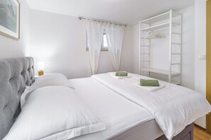 2 Schlafzimmer, Bügeleisen/Bügelbrett, WLAN, Bettwäsche