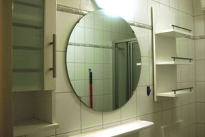 Shower - Haus Elbstrom Comfortable holiday residence (Cuxhaven)