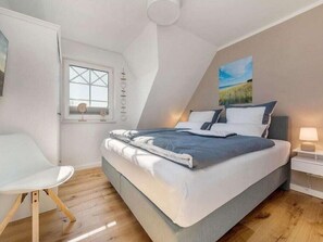 3 bedrooms, desk, iron/ironing board, free WiFi - LieblingsPlatz Zingst (Zingst)