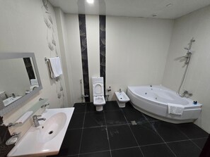 Bathroom - Golden Beach By ShamBaku (Baku)