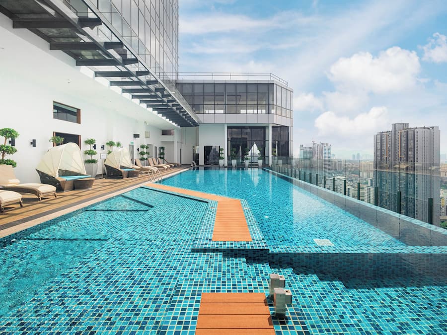 Outdoor pool, open 7:00 AM to midnight, sun loungers