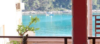 Apartments Prižba Bay