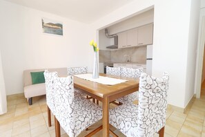Appartement (Comfort Two Bedroom Apartment) | Salle à manger