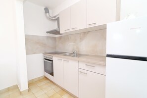 Lägenhet (Comfort Two Bedroom Apartment) | Eget kök | Kylskåp