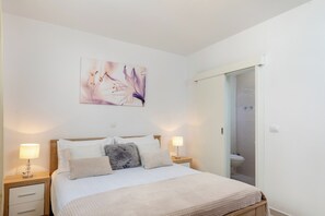Apartamento (Apartments Blažević - Two Bedroom A) | 5 quartos, berços (sobretaxa), Wi-Fi de cortesia