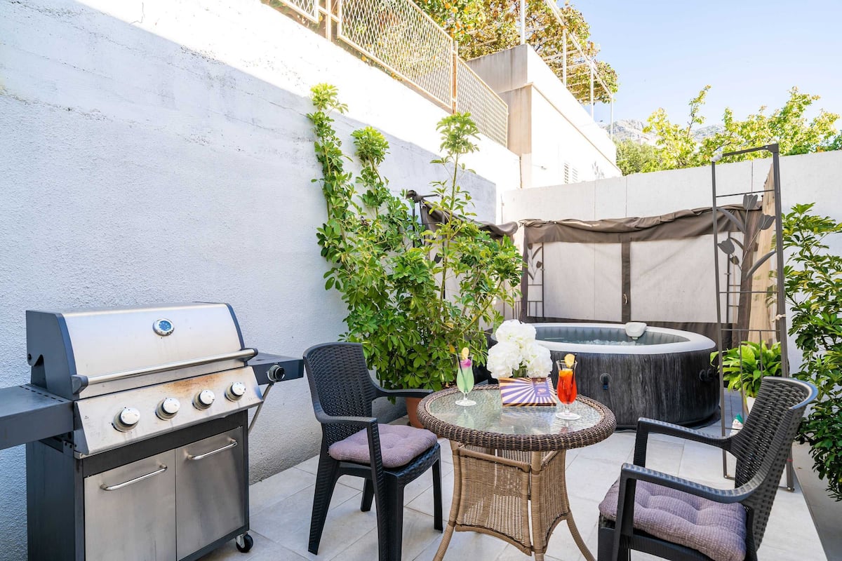 Apartment (Apartments Blažević - Two Bedroom A) | Terrace/patio