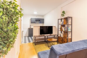 Interior - Terrace, 4k TV, Coffee, Netflix (Bad Dürrenberg)