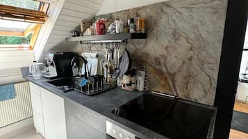 Microwave, oven, stovetop, paper towels