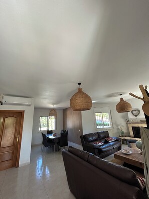 スマートテレビ