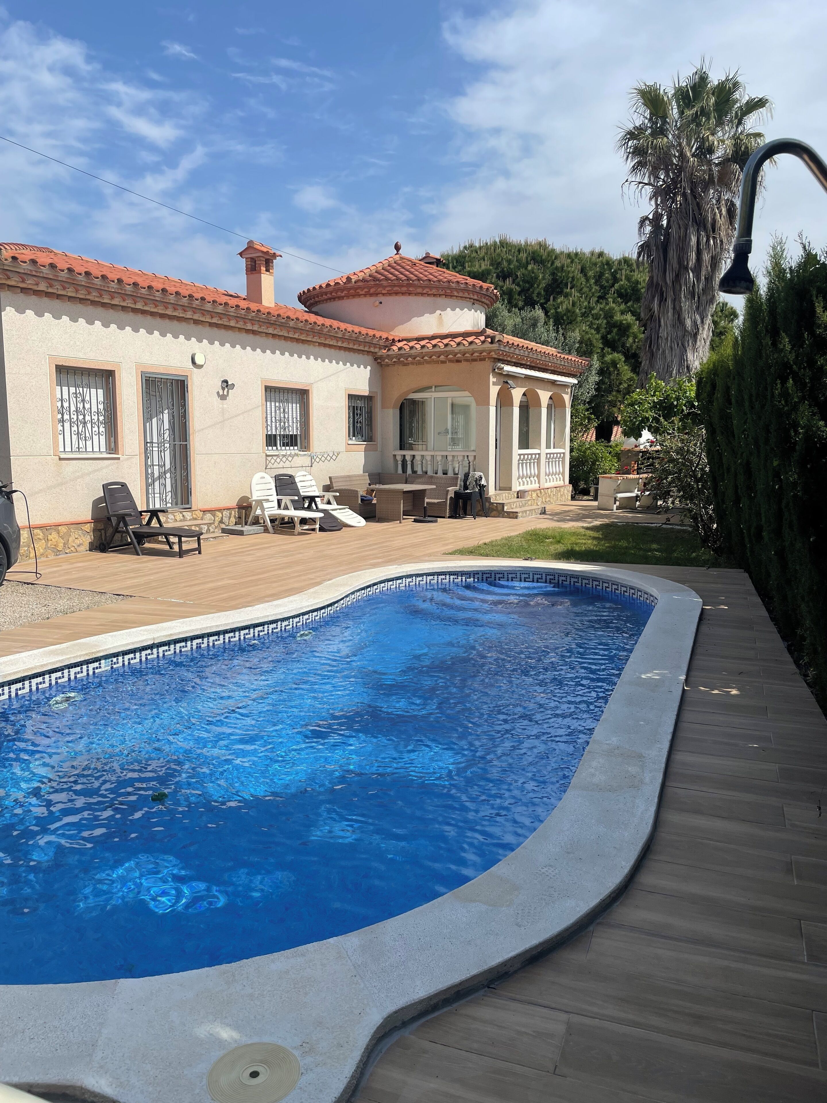 Piscine extérieure, piscine chauffée