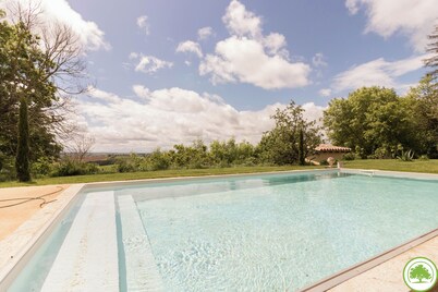 Chambre D'hôtes Belle Vue - Piscine - Vue Panoramique - Cuisine et Salon Privés