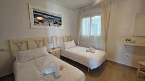 2 bedrooms, iron/ironing board, WiFi, bed sheets